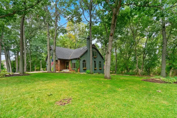 Mahtomedi, MN 55115,230 Wildwood Bay DR