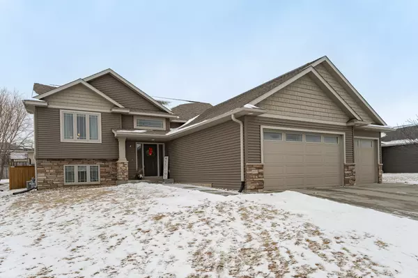 4635 Tundra LN NW, Rochester, MN 55901