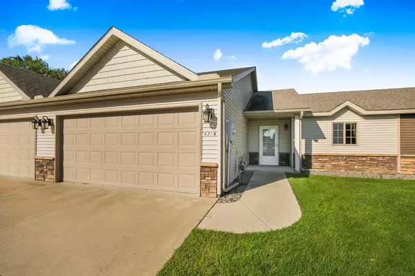 631 Cottonwood AVE #A, Litchfield, MN 55355