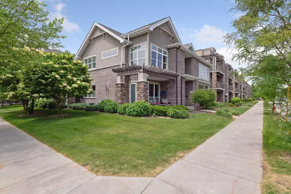 Saint Louis Park, MN 55416,3990 Wooddale AVE S #201