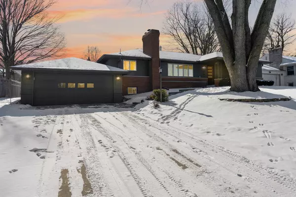 Edina, MN 55436,5205 W 61st ST