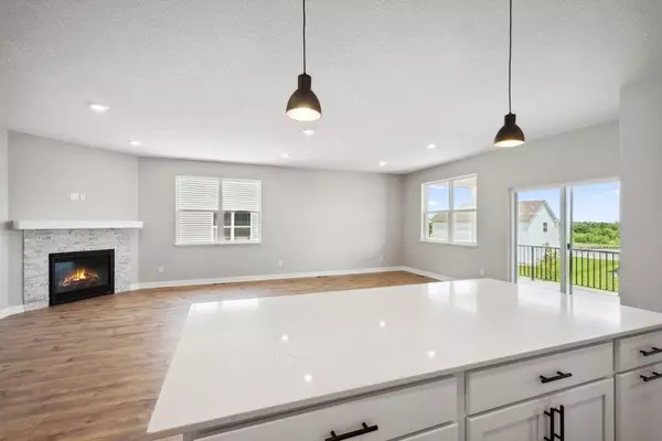 Chaska, MN 55318,1683 Oak Creek CT