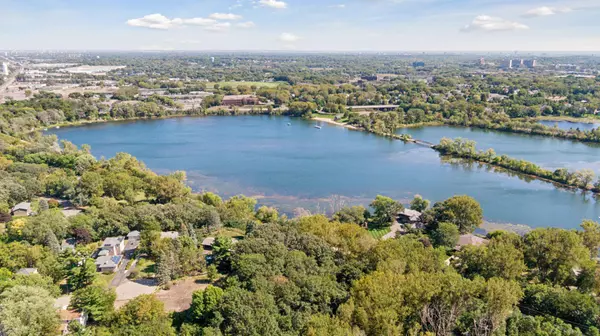 Minnetonka, MN 55343,5038 Dominick SPUR
