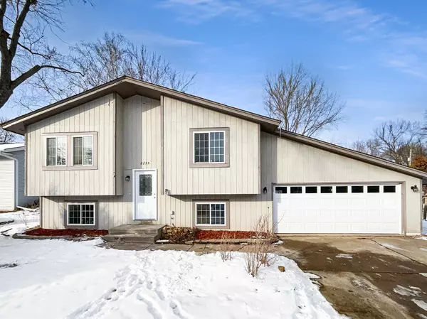 2255 William Tell RD, Saint Paul, MN 55119