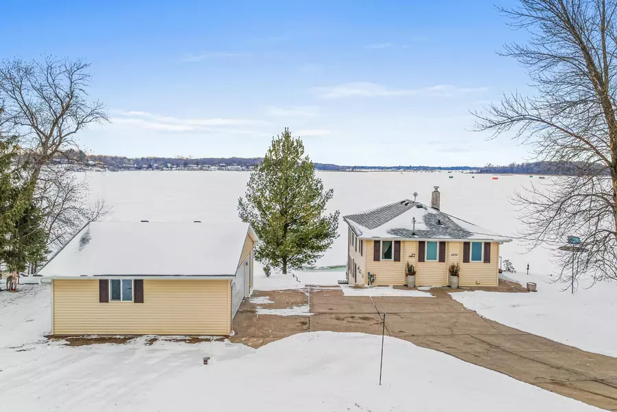 11958 Chisago BLVD, Chisago Lake Twp, MN 55013