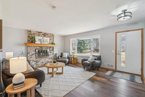 Eden Prairie, MN 55347,8370 Red Rock RD