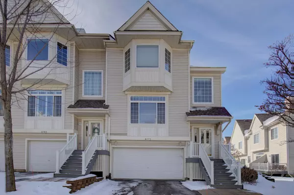 8779 Brunell WAY #1605, Inver Grove Heights, MN 55076