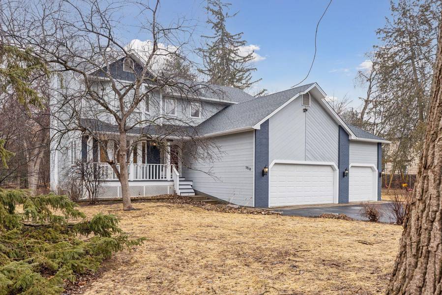 5910 Hodgson RD, Shoreview, MN 55126