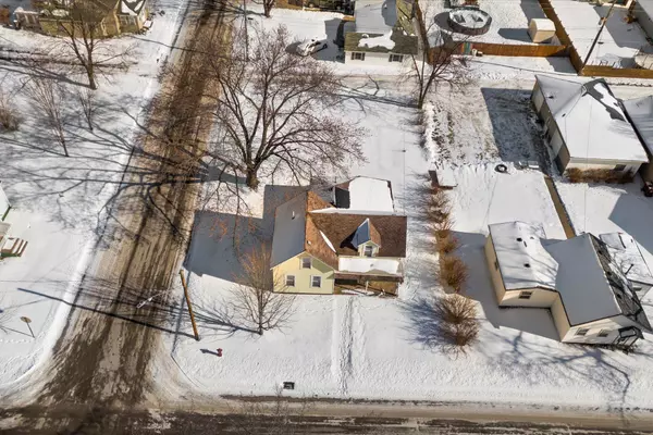 254 Court ST S Prescott, WI 54021