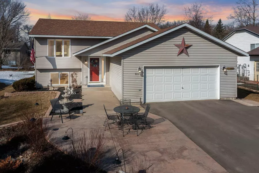 515 Canton ST N, Prescott, WI 54021