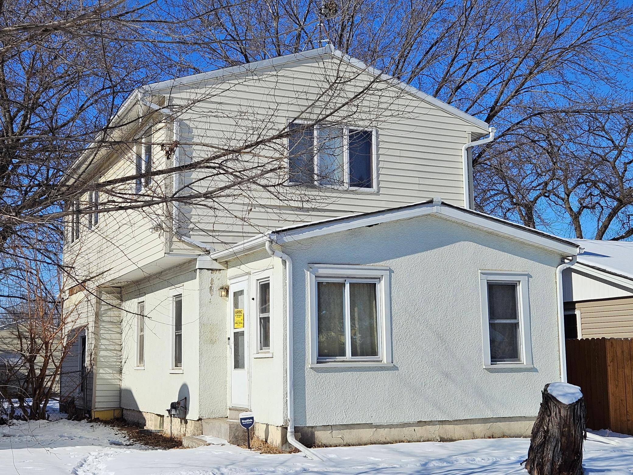 4245 Welcome AVE N, Crystal, MN 55422