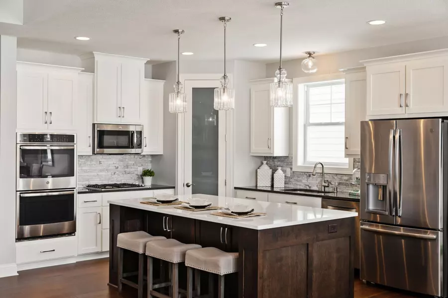 7425 Elm LN, Corcoran, MN 55340