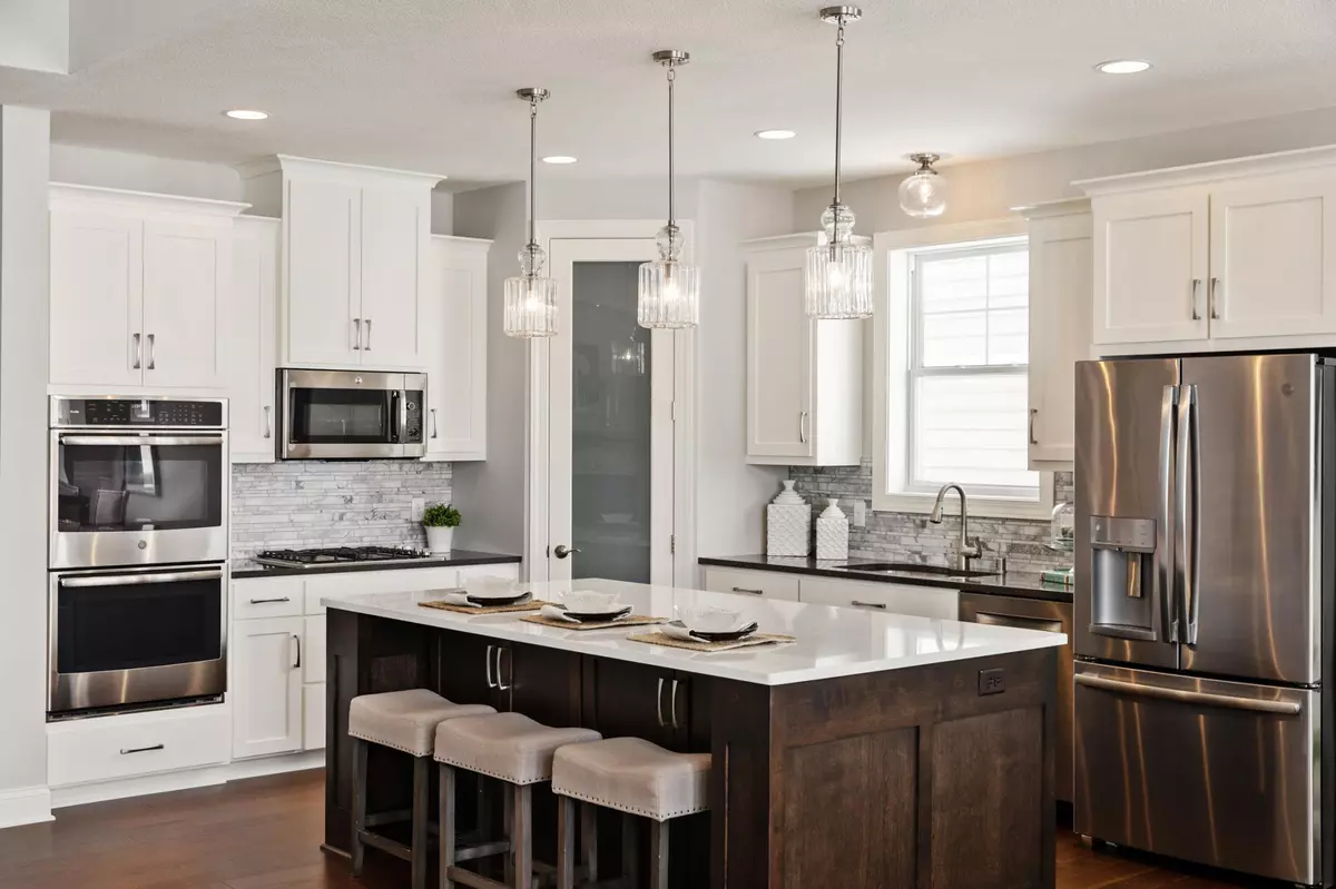 Corcoran, MN 55340,7425 Elm LN