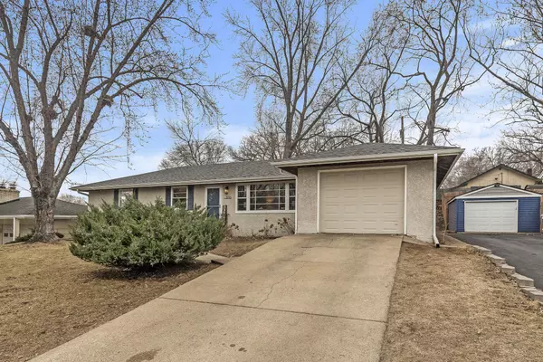 Robbinsdale, MN 55422,3715 Emilie PL