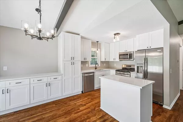 Lakeville, MN 55068,16432 Gannon AVE W