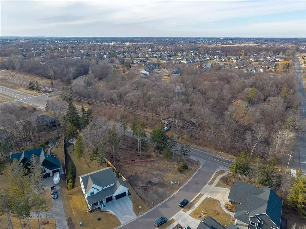 Plymouth, MN 55446,4285 Inland LN N