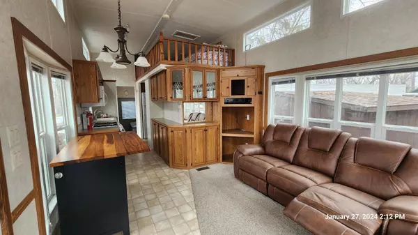 Cokato, MN 55321,2945 County Road 4 SW #118