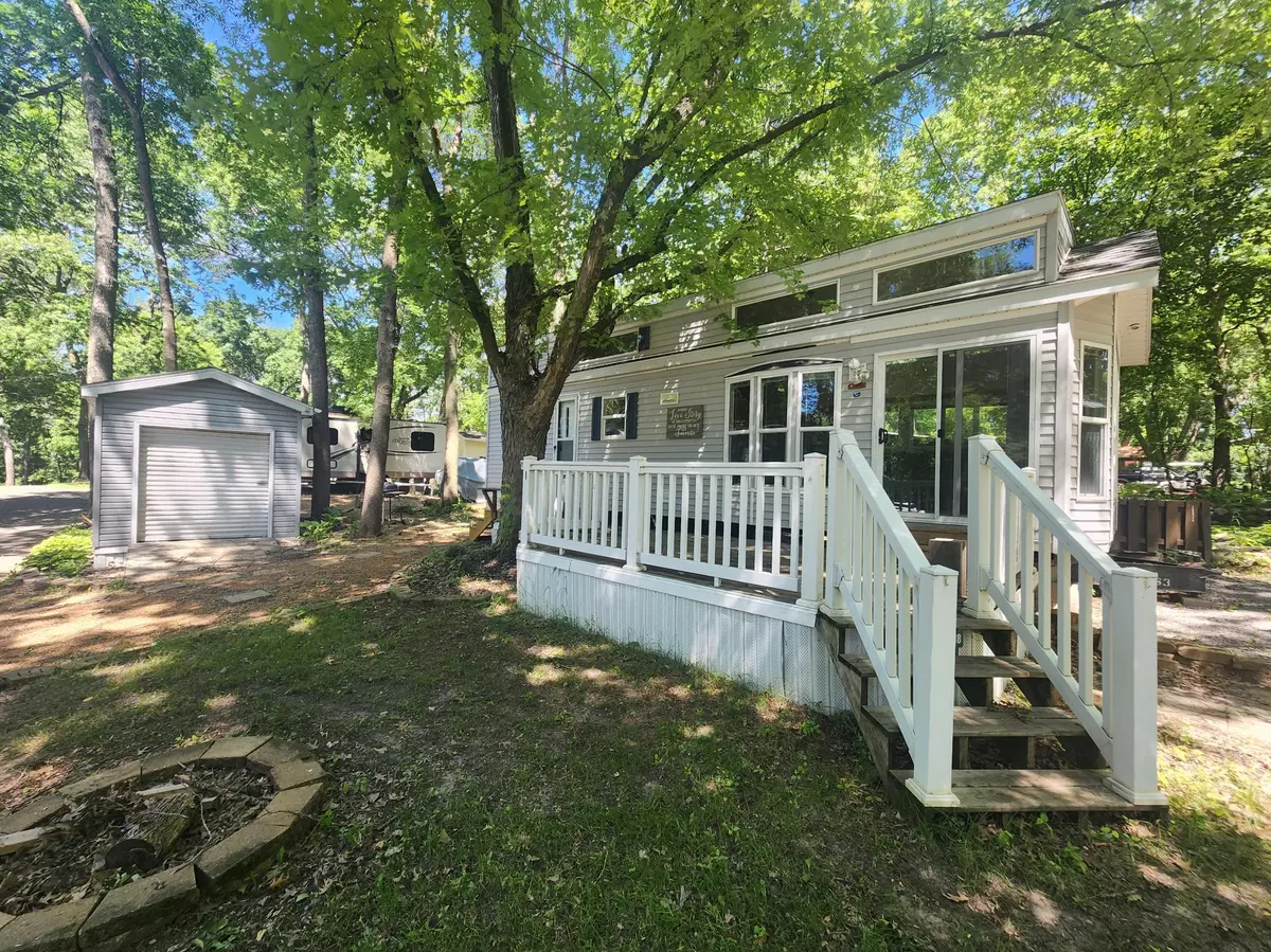 Cokato, MN 55321,2945 County Road 4 SW #118