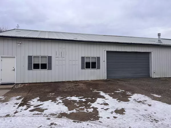 210 County Road 1 E, Dundas, MN 55019