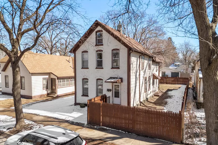 1611 Grand ST NE, Minneapolis, MN 55413