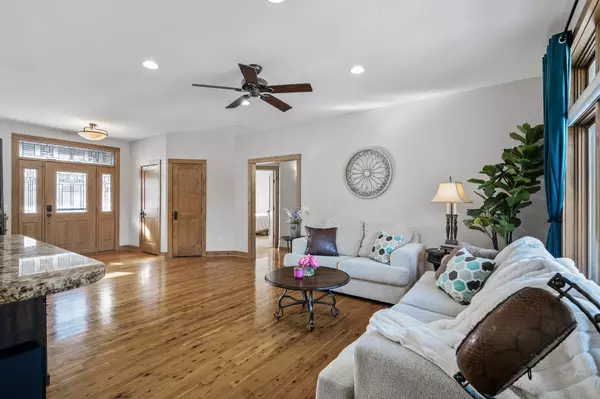 Zimmerman, MN 55398,13793 8th AVE S