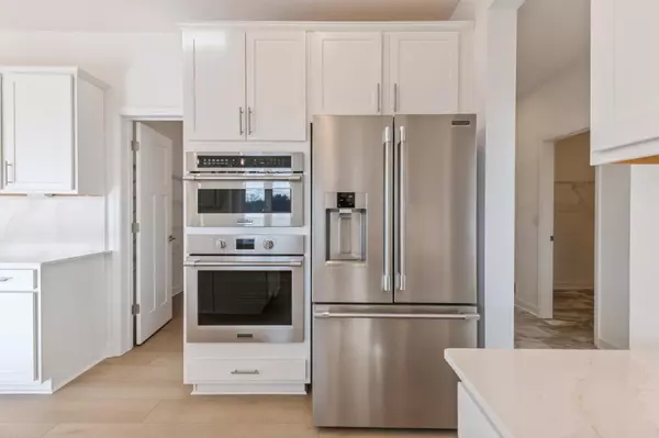 Inver Grove Heights, MN 55077,7472 Auburn LN