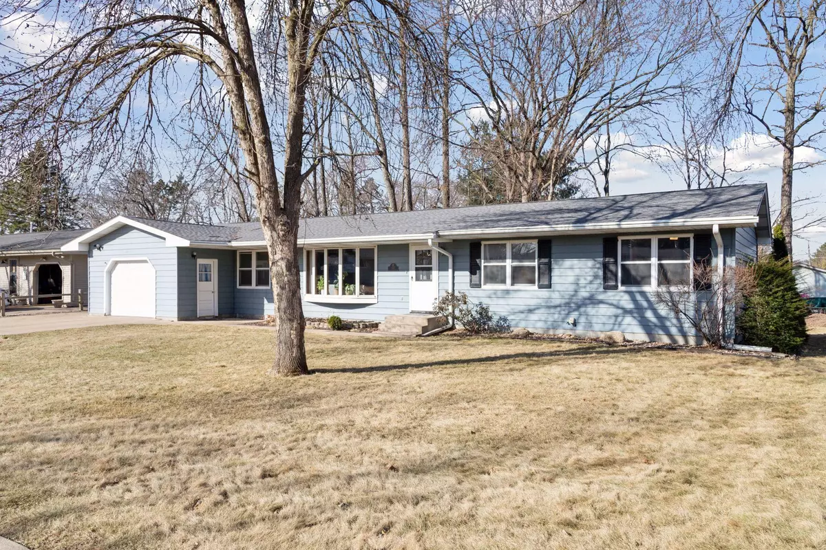 North Hudson, WI 54016,621 7th ST N