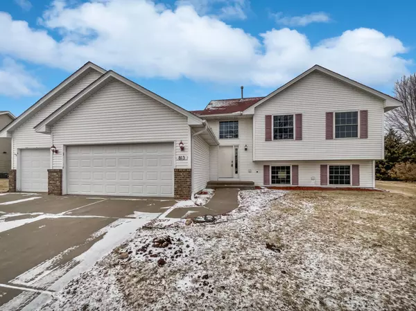 813 Deerfield RD, Watertown, MN 55388