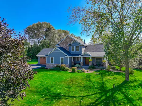 Hudson, WI 54016,431 Wren LN