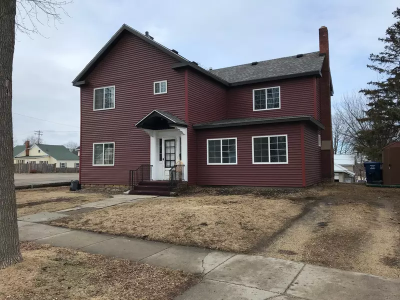 410 W 7th ST, Red Wing, MN 55066