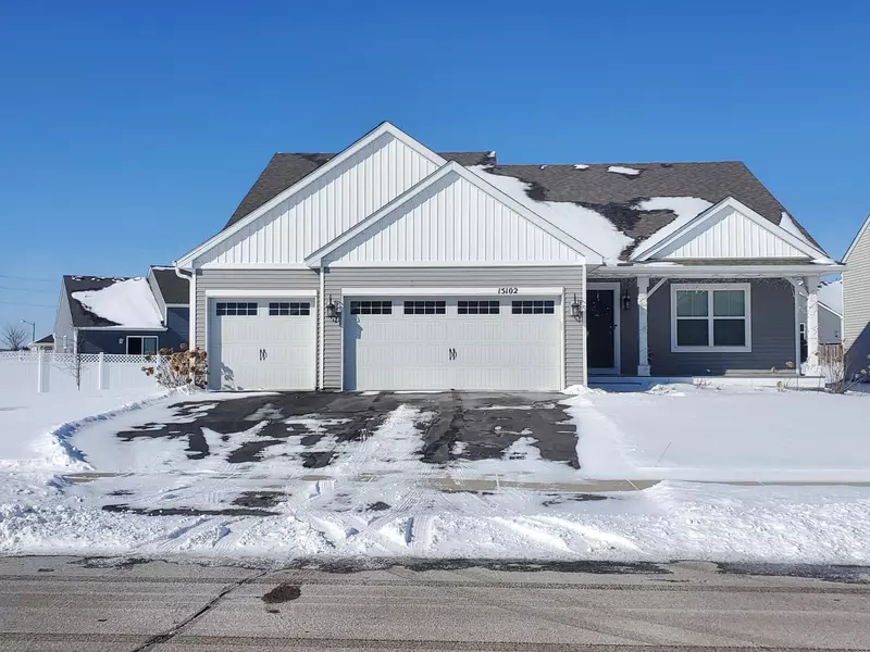 15102 Emory CIR, Apple Valley, MN 55124