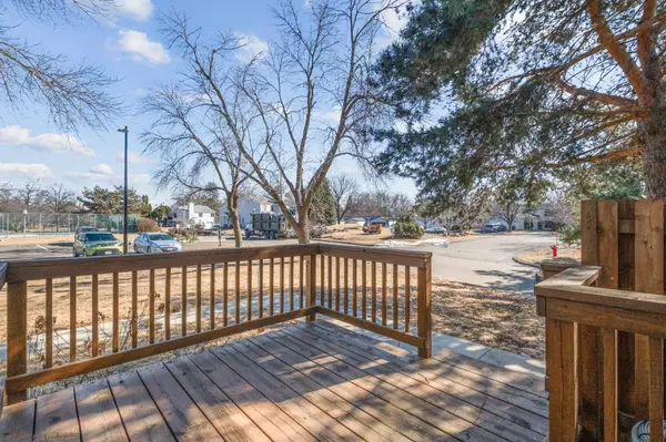 Bloomington, MN 55438,7504 Landau DR