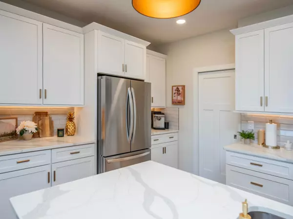 Orono, MN 55356,2635 Cascade LN
