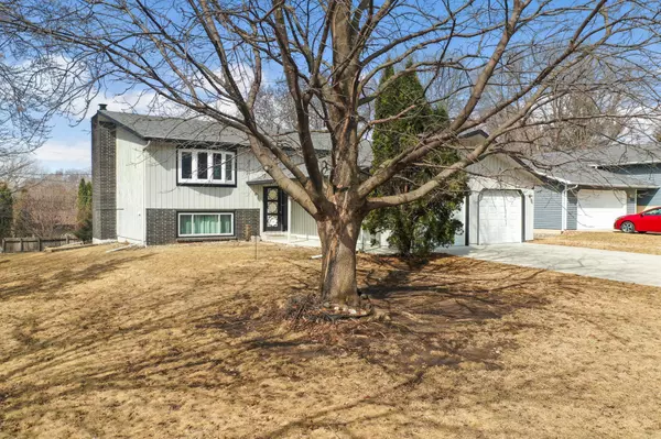 Byron, MN 55920,913 Byron AVE N