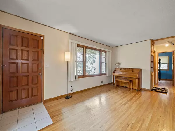 Brooklyn Park, MN 55428,6309 72nd AVE N