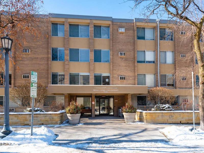 1770 Bryant AVE S #410, Minneapolis, MN 55403