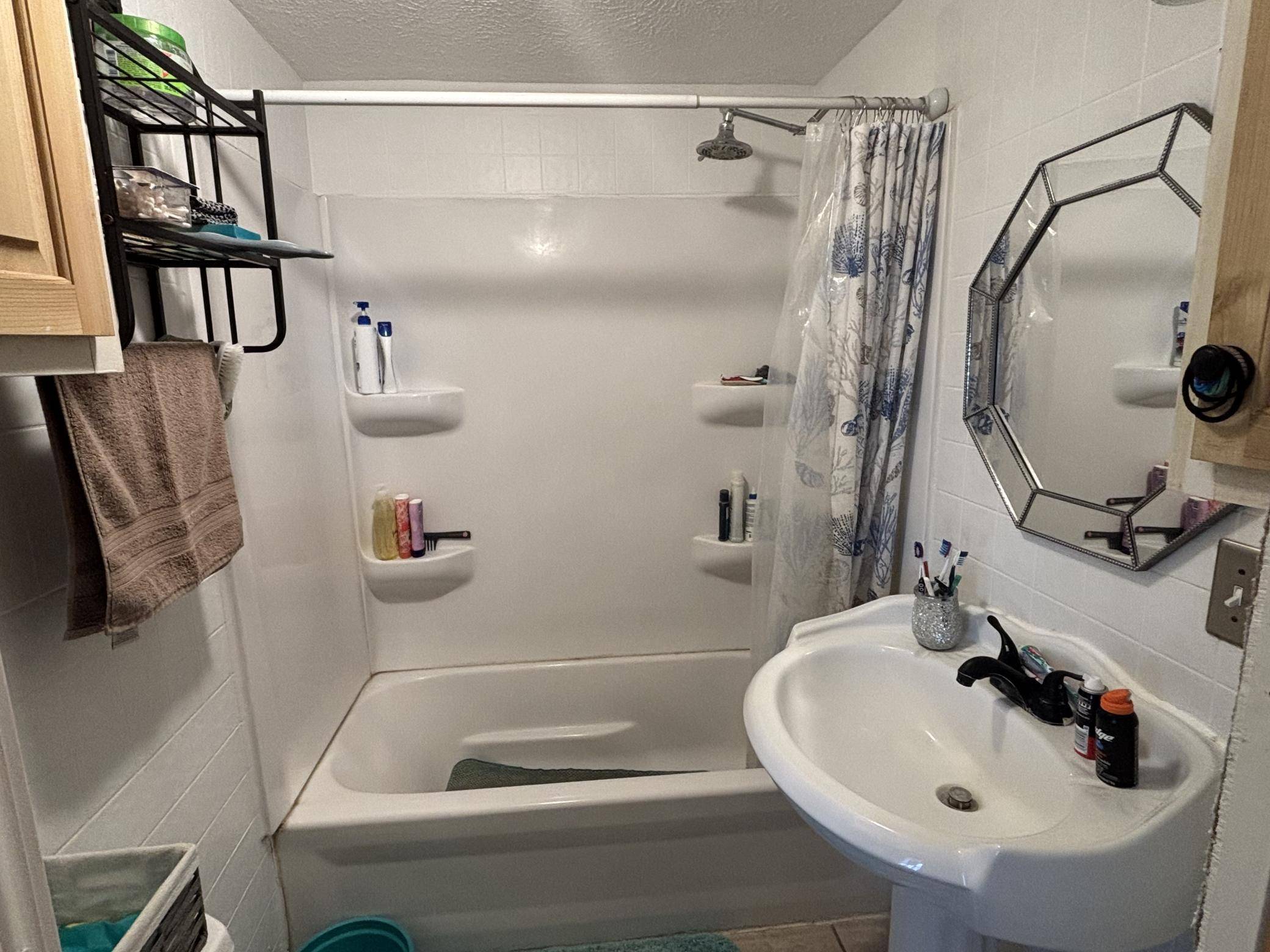 Clarkfield, MN 56223,810 13th ST