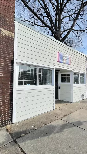 3807 Chicago AVE, Minneapolis, MN 55407
