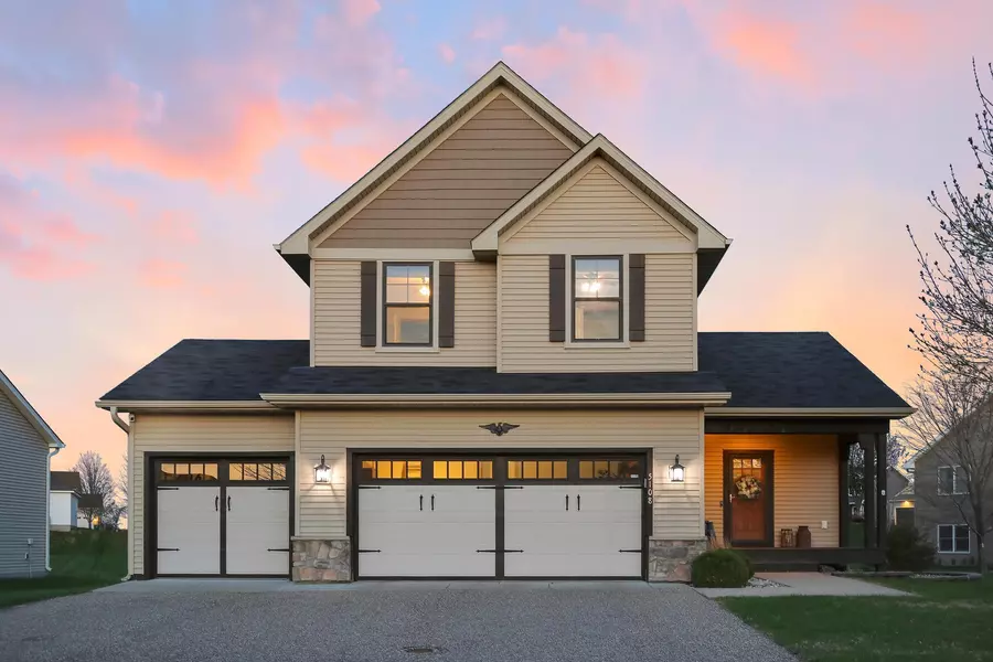 5108 Harvest Curve, Mayer, MN 55360