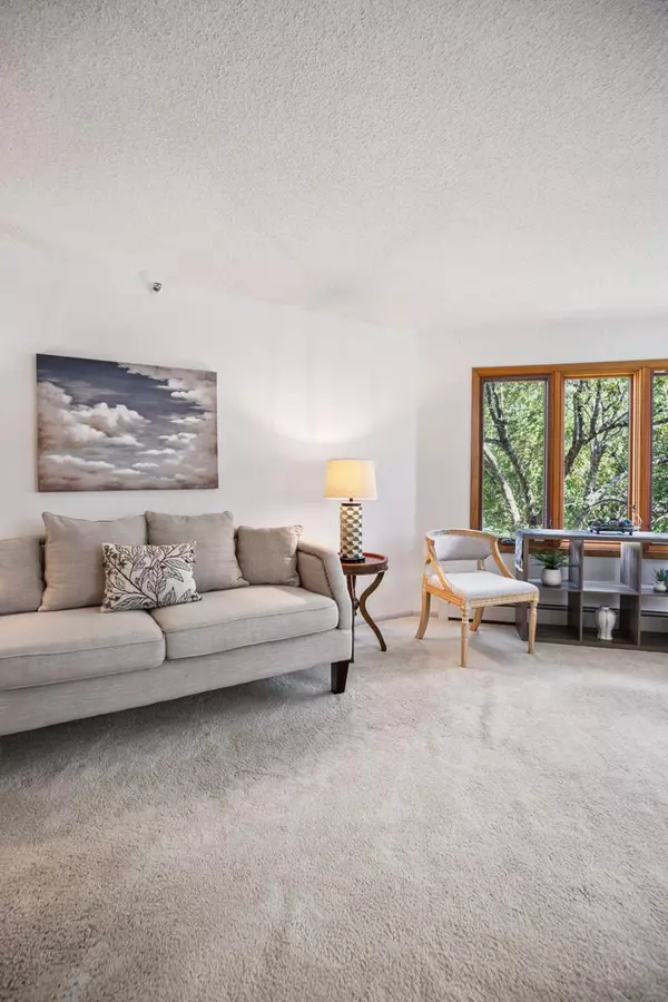 Minnetonka, MN 55345,14601 Atrium WAY #329