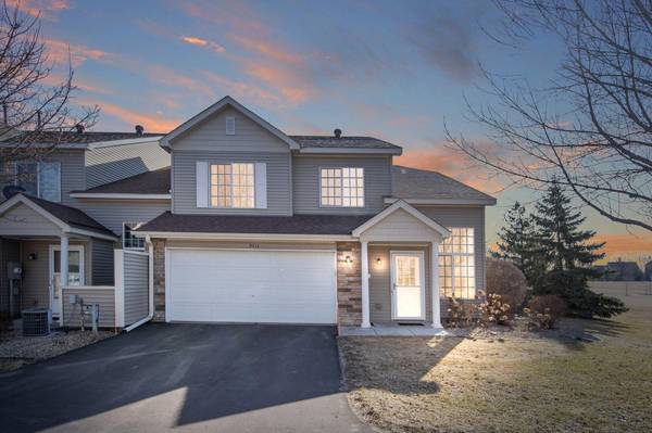 5111 207th ST N, Forest Lake, MN 55025