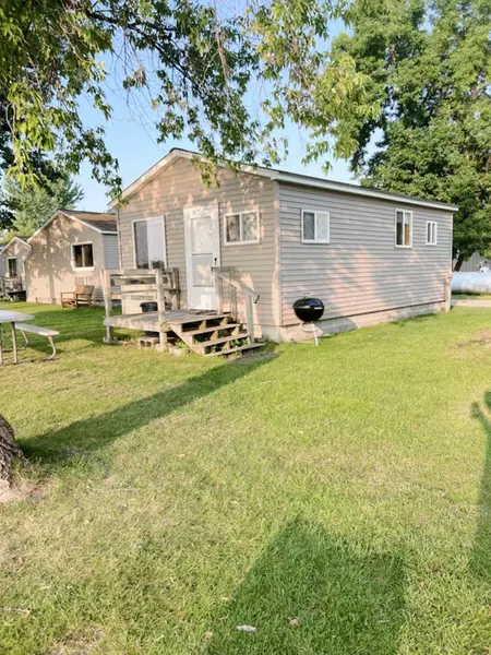 35686 Rush Lake LOOP #5, Rush Lake Twp, MN 56571