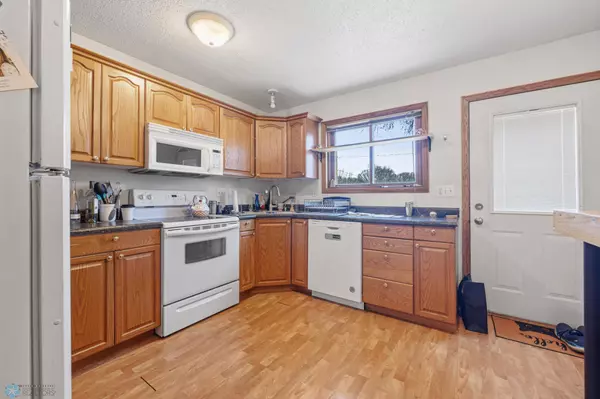 Moorhead, MN 56560,1333 6th AVE N