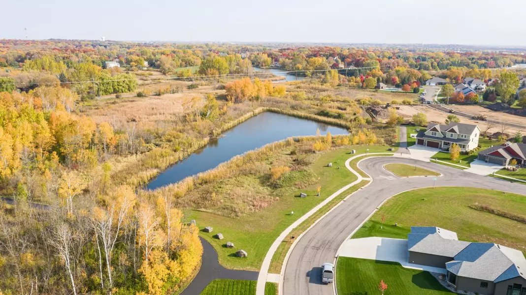 3305 Topaz LN S, Saint Cloud, MN 56301
