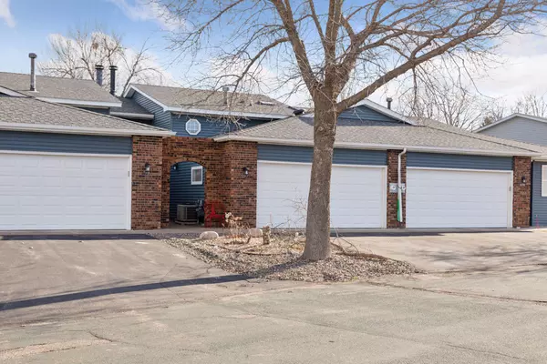 Forest Lake, MN 55025,7192 218th ST N