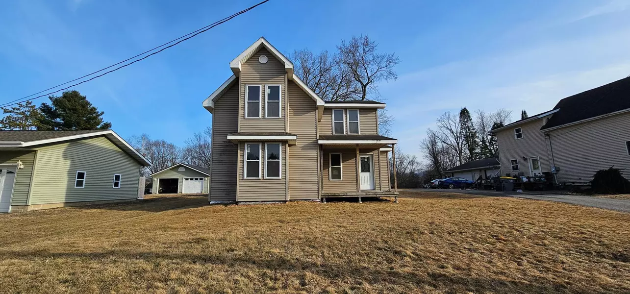 17334 N Main ST, Galesville, WI 54630