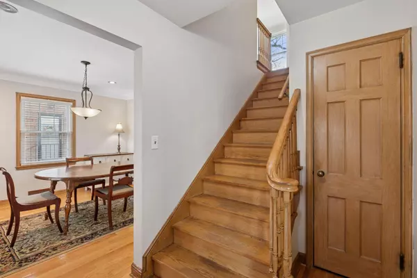 Falcon Heights, MN 55108,1512 California AVE W