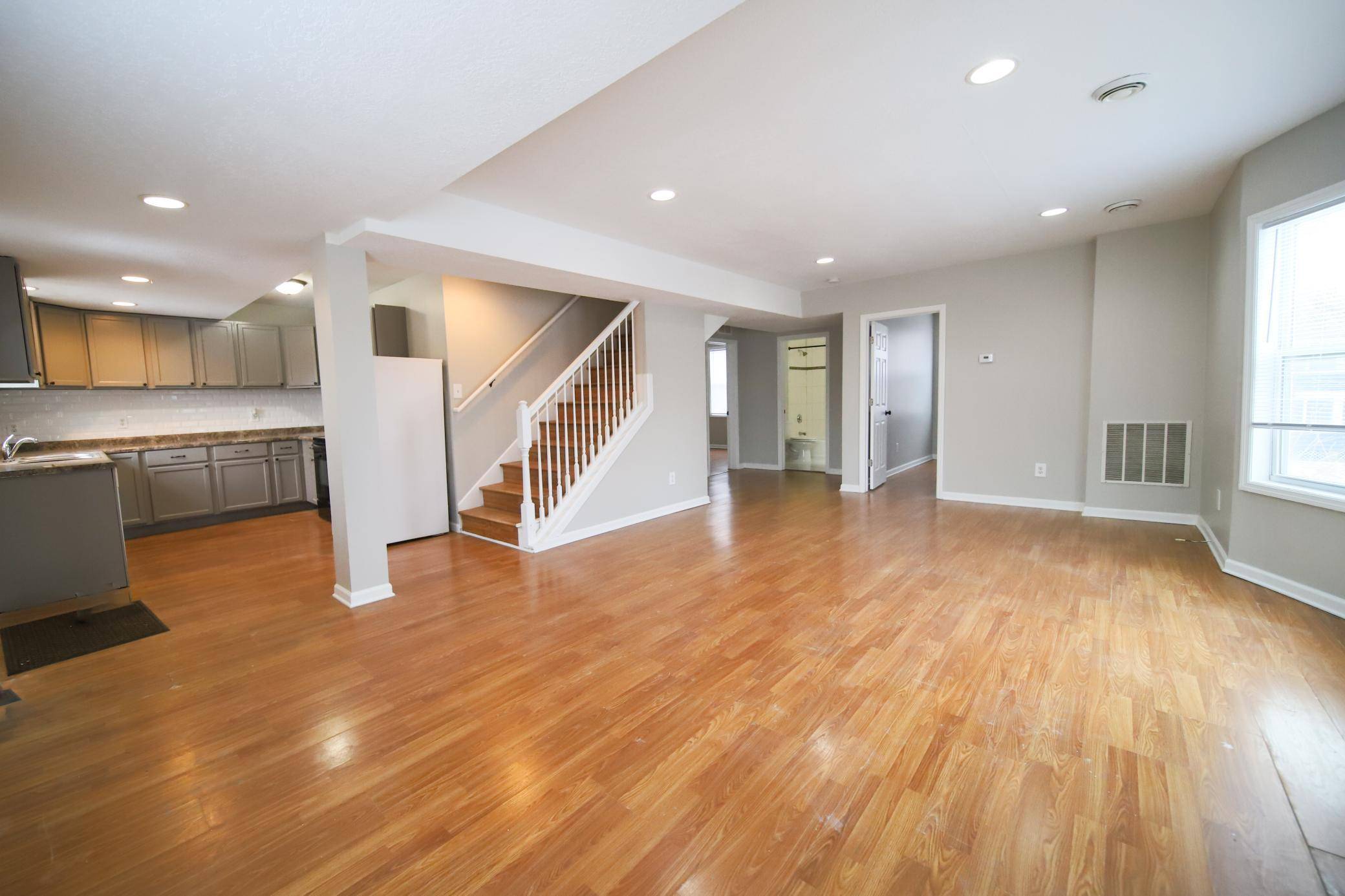 690 Western AVE N, Saint Paul, MN 55103