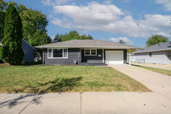 2303 Elton Hills DR NW,  Rochester,  MN 55901