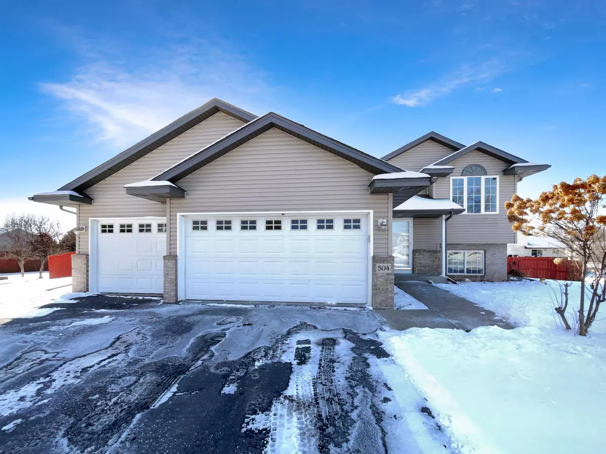 Montrose, MN 55363,504 Emerson CT